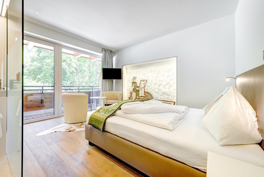 Hotel Luen Бранд Екстер'єр фото
